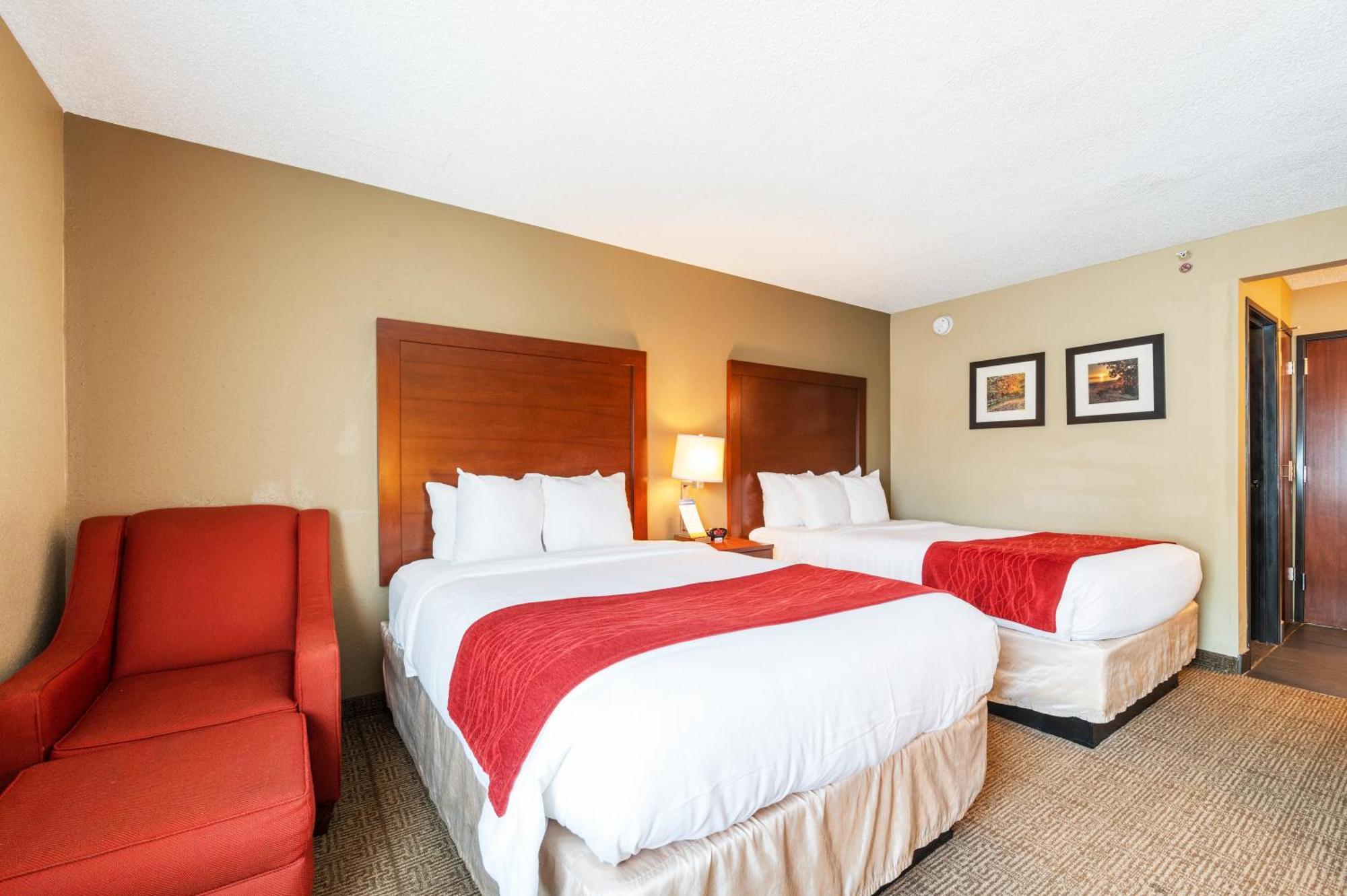 Comfort Inn Mayfield Heights Cleveland East Zewnętrze zdjęcie