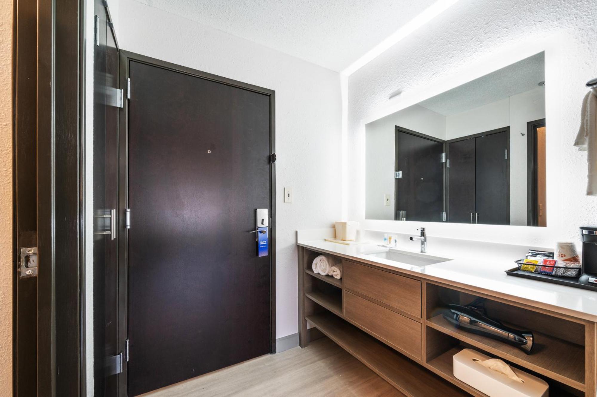 Comfort Inn Mayfield Heights Cleveland East Zewnętrze zdjęcie