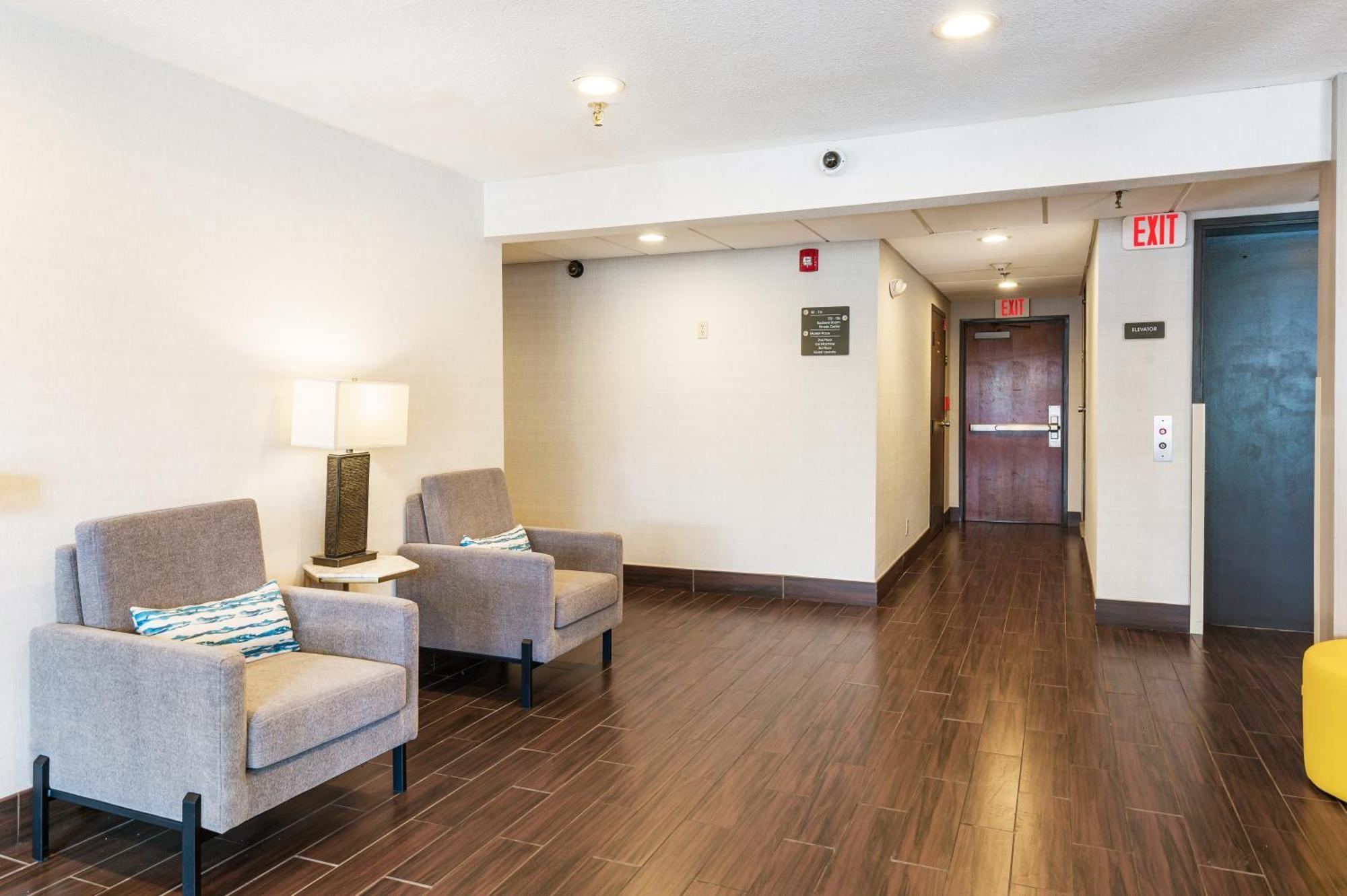 Comfort Inn Mayfield Heights Cleveland East Zewnętrze zdjęcie