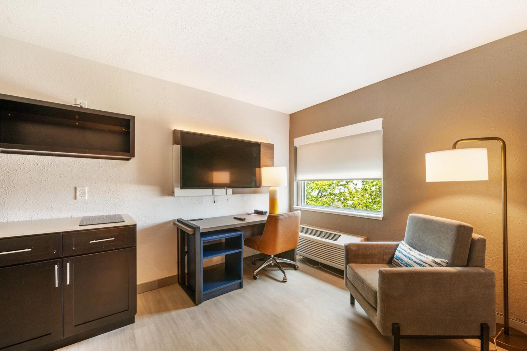 Comfort Inn Mayfield Heights Cleveland East Zewnętrze zdjęcie
