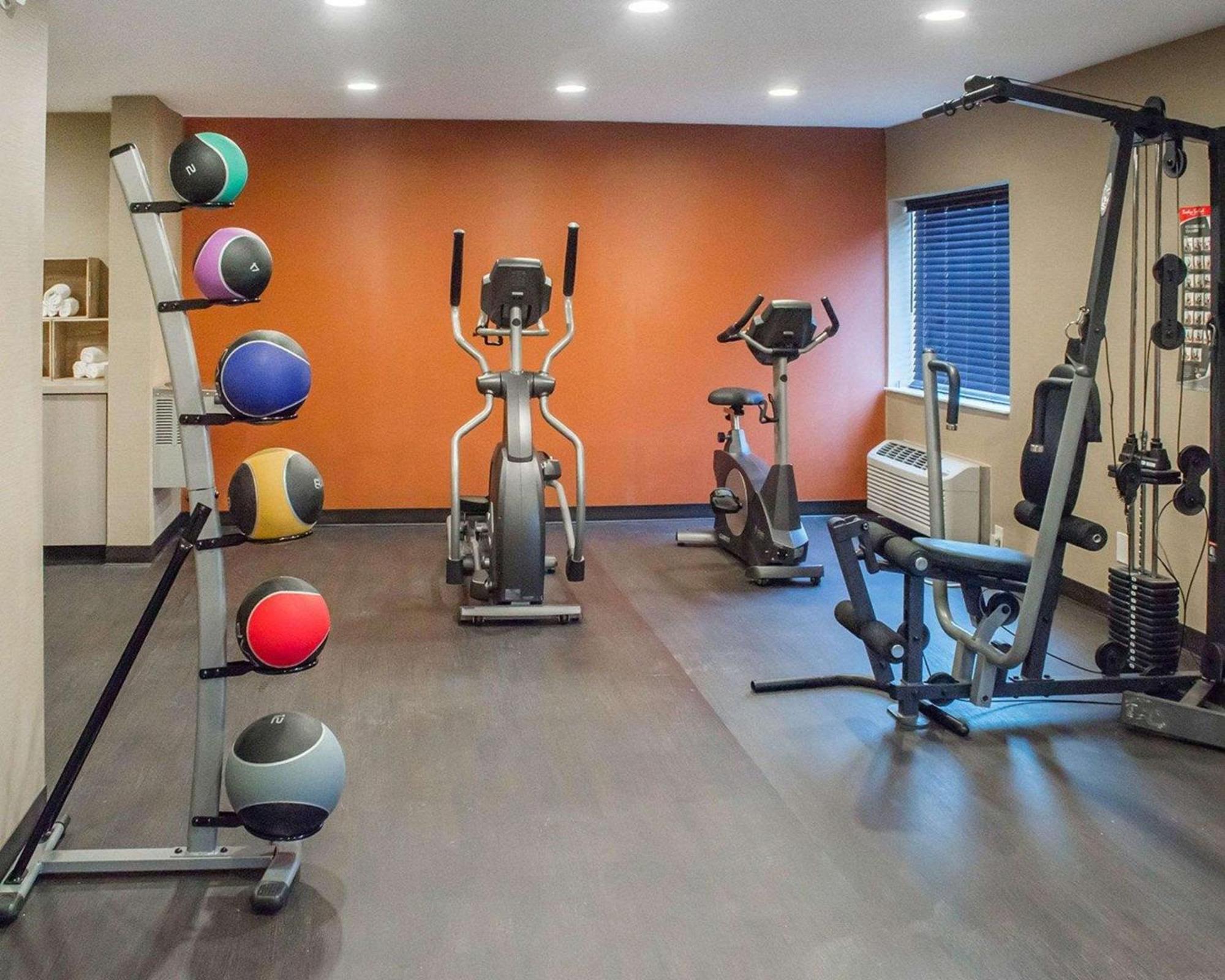 Comfort Inn Mayfield Heights Cleveland East Zewnętrze zdjęcie