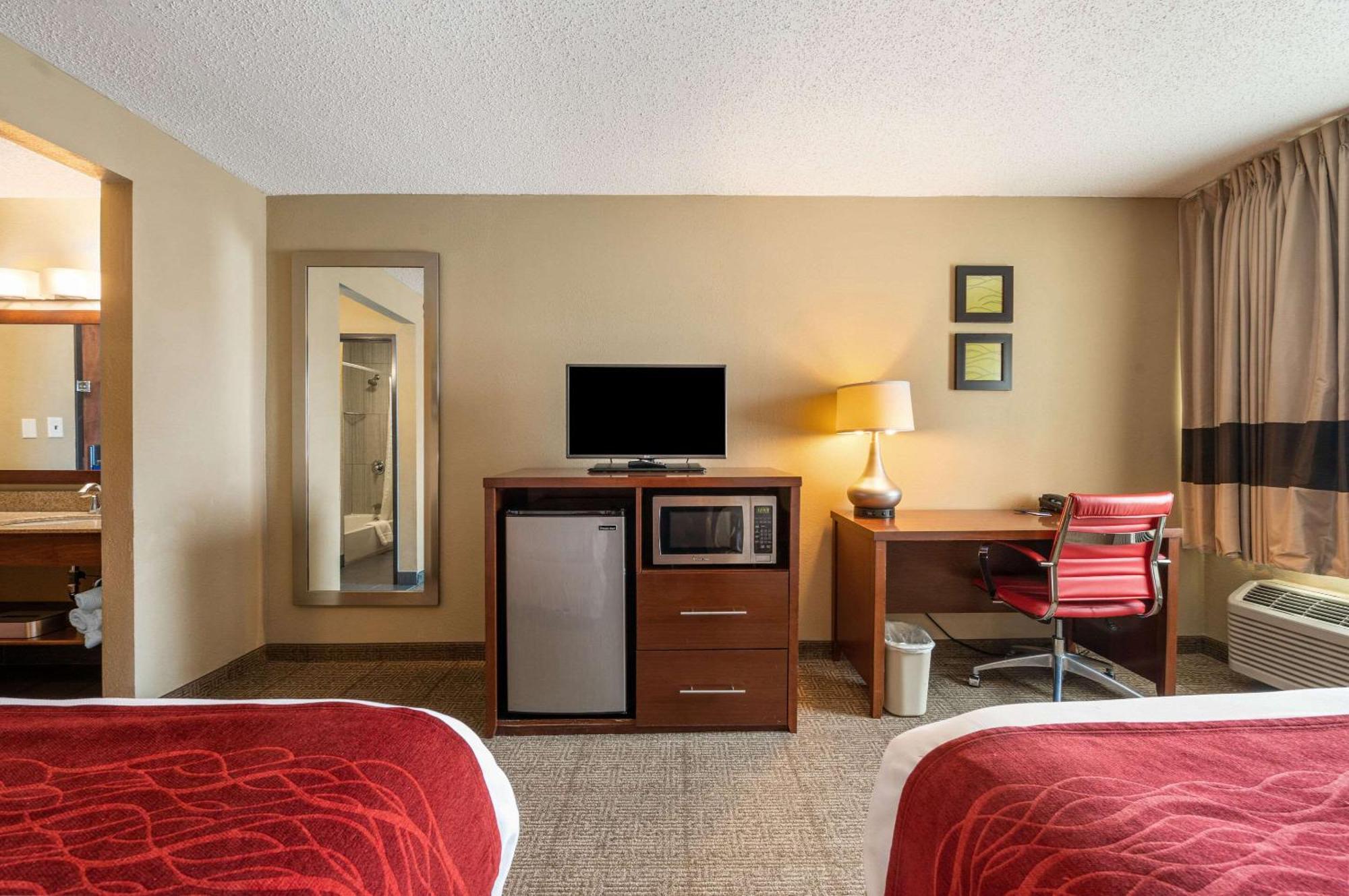 Comfort Inn Mayfield Heights Cleveland East Zewnętrze zdjęcie
